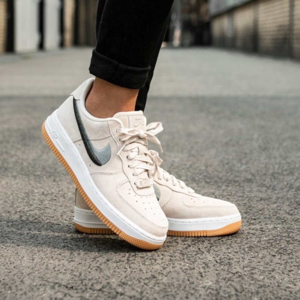 Nike Suede Air Force 1